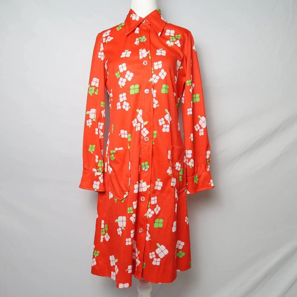 Vintage 70s red orange and white groovy floral mini shirt dress S - Picture 1 of 6